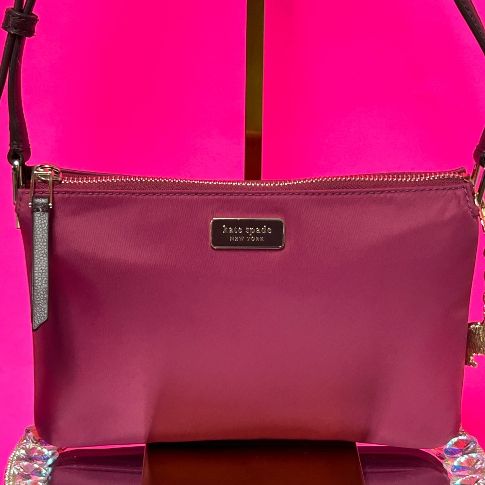 kate spade cranberry nylon crossbody w/Elephant Bag Charm Approx. 10 x 7 x 2